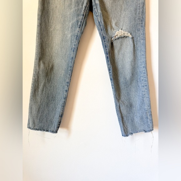 Madewell The Perfect Vintage Jean in Hernando Wash: Raw Hem Edition - Picture 9 of 13